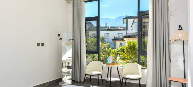 小鹿辰客花园民宿(大理洱海生态廊道店)图片