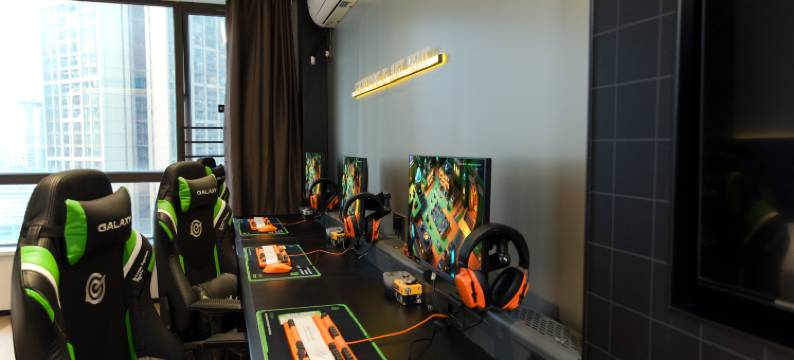 银河电竞酒店(佛山千灯湖礌岗地铁站店)图片