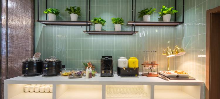 万澳酒店(高新环普科技产业园店)图片