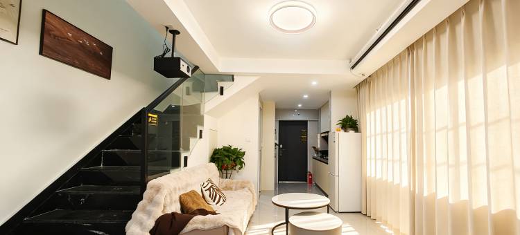 云境逸居·loft民宿(劳动北路店)图片