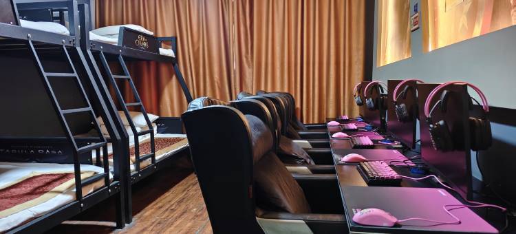 五原博盛电竞主题酒店图片