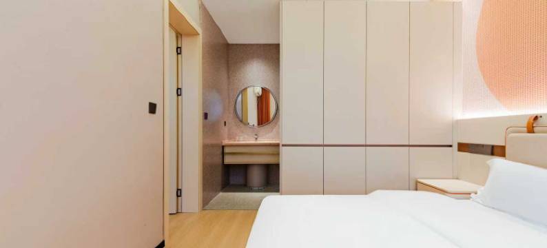 云巢轻奢公寓(东营胜利油田中心医院店)图片