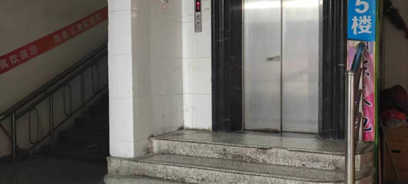 潮鑫公寓(普宁美佳乐购物广场店)图片