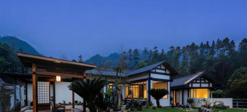 山风为脉.森林私汤户外主题民宿图片