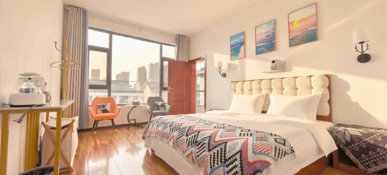 伴夏·花屿轻奢民宿(大理古城南门店)图片