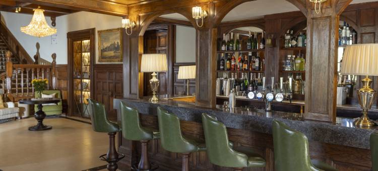 特伦特河畔伯顿纽顿乡村酒店(Newton Park County House Hotel)图片