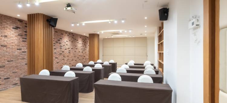 普拉德高级酒店(The Proud Exclusive Hotel)图片