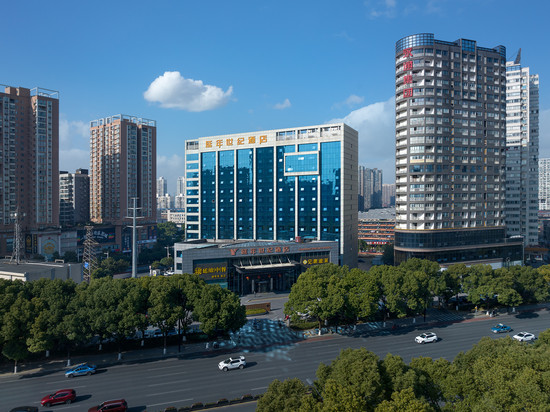 长沙延年世纪酒店(国防科技大学四方坪双拥地铁站店)