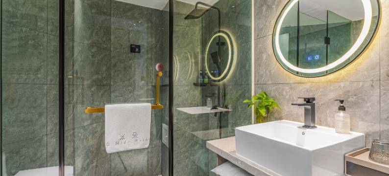 云依朵酒店(昆明火车站大树营地铁站店)图片