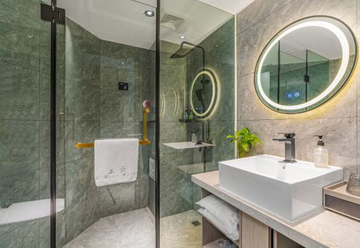 YunYiDuo Hotel (dashuying subway station, Dongfeng East Road, Kunming) Hotel Overview