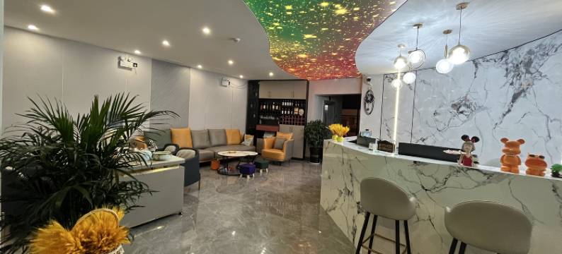 曲靖一鹿有你B·M主题酒店图片