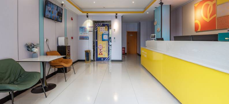 布丁严选酒店(西安凤城二路青少年中心地铁站店)图片