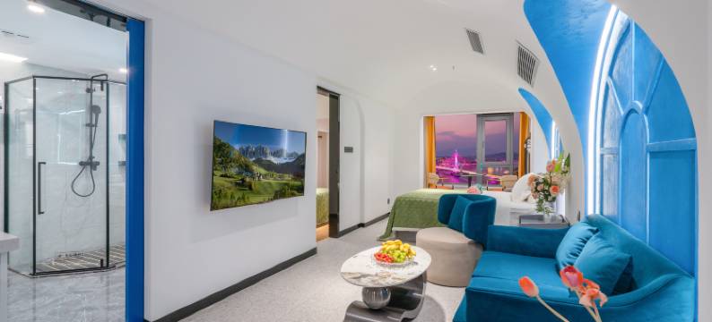 悦元橙江景酒店(西双版纳景洪告庄西双景星光夜市店)图片