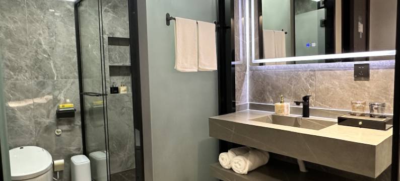 千岛湖镇舒曼·居里Life轻奢设计民宿(千岛湖啤酒小镇店)图片