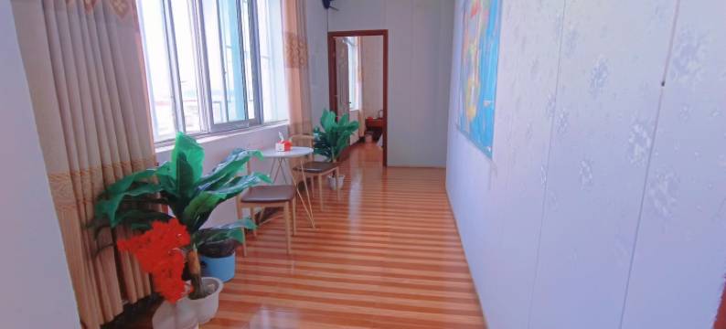 日土里里安宾馆图片