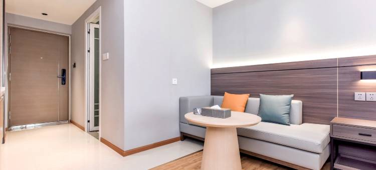 斯维登精品酒店(成都珠江广场光华公园地铁站店)图片