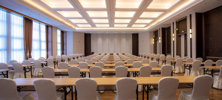 鄂尔多斯市乌审旗萨拉乌苏大酒店(政务大厅店)图片