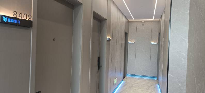 蓝晶智能酒店(西安高陵车城花园店)图片