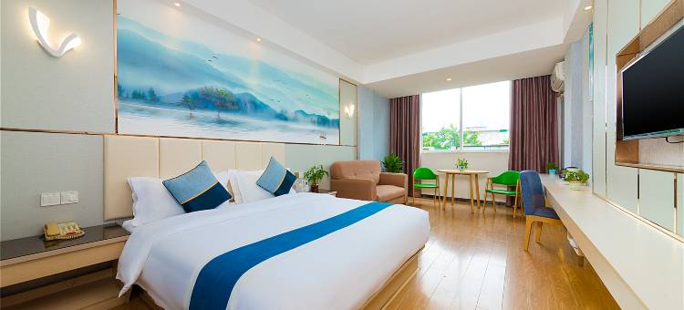 精通酒店(钦州火车东站白海豚广场店)图片