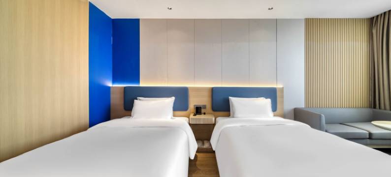 昊丽酒店(海宁海昌路地铁站店)图片