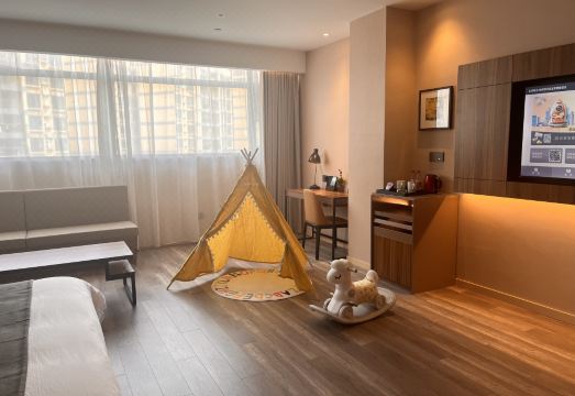 Homeinn Plus Hotel (Jingdezhen North Station) Hotel Overview