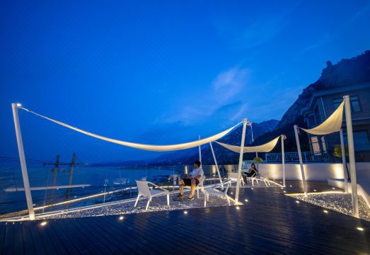 Qingdao Yinlan Ershe Homestay (Lushan Scenic Area Fanlingqian Branch) Hotel Overview