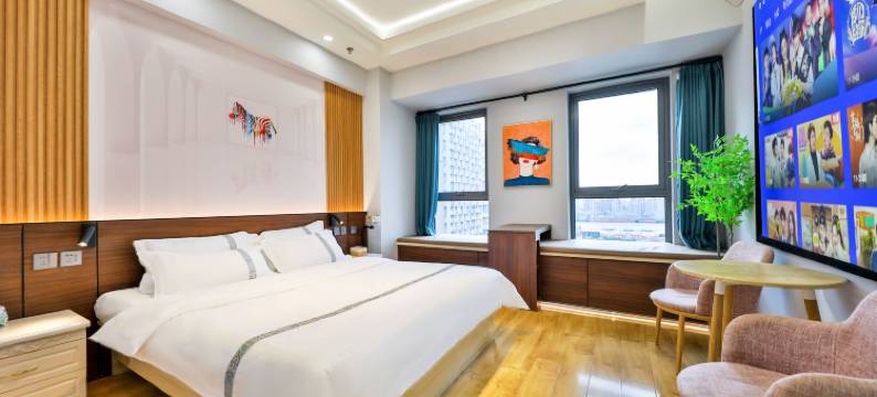 途悠智享酒店式公寓(沈阳站太原街店)图片