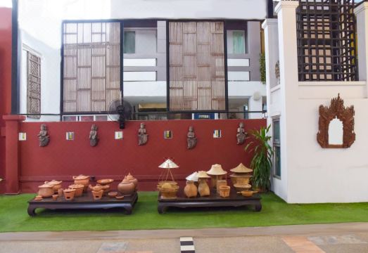 Siam Villa Suites SuvarnabhumiHotel Overview