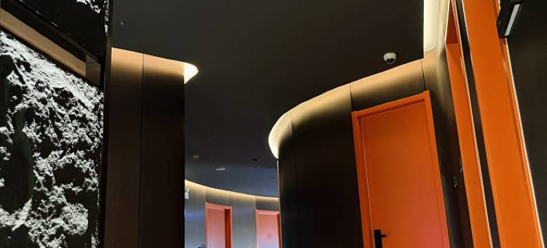 首胜电竞酒店(开封清明上河园龙亭店)图片