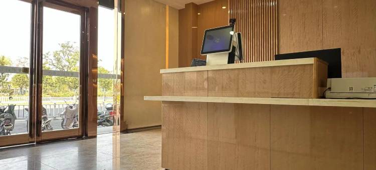 如家派柏·云酒店(泰州客运西站店)图片