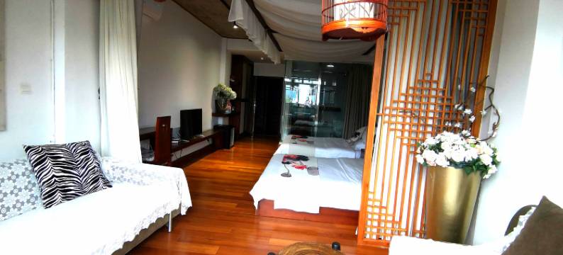 大理洱海网红S湾.问道磻溪园海景客栈图片