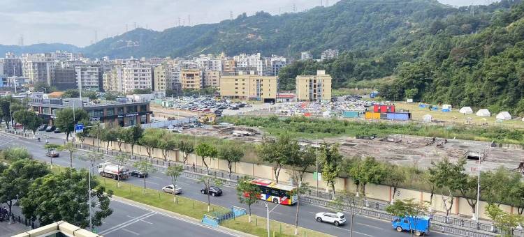小熊轻宿(广州涉外经济学院店)图片