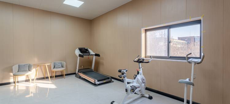 艺选酒店(郑州巩义市星月时代广场宋陵公园店)图片