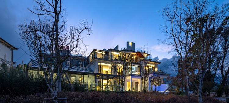 花筑·观湖雅筑丨山海湾NordicVilla·海岸泳池度假别墅(洱​海店)图片