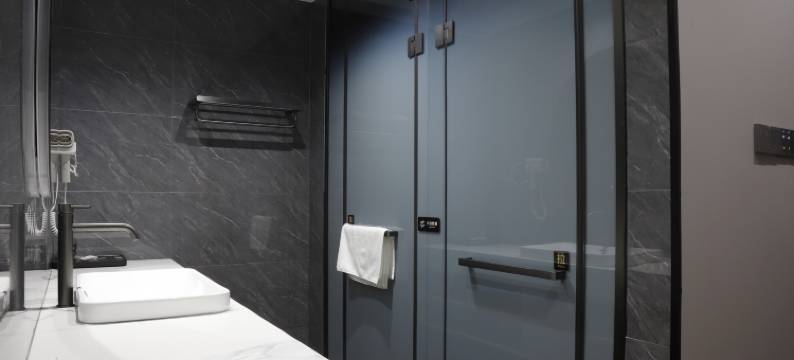 美塔电竞酒店(长沙环保学院德思勤城市广场店)图片