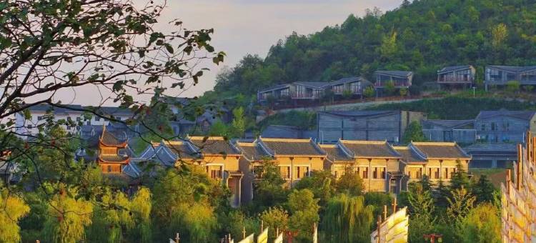 花溪·吵夜郎观景民宿(青岩古镇店)图片