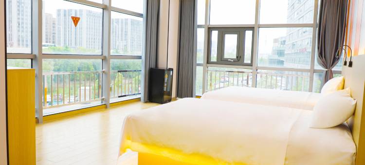 漫威电竞网咖酒店图片