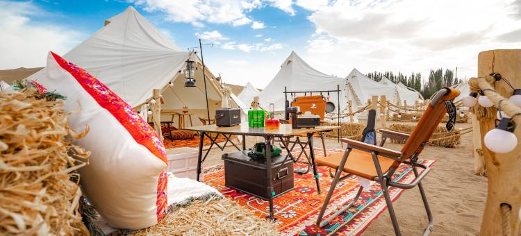 敦煌大漠行者沙漠露营基地图片