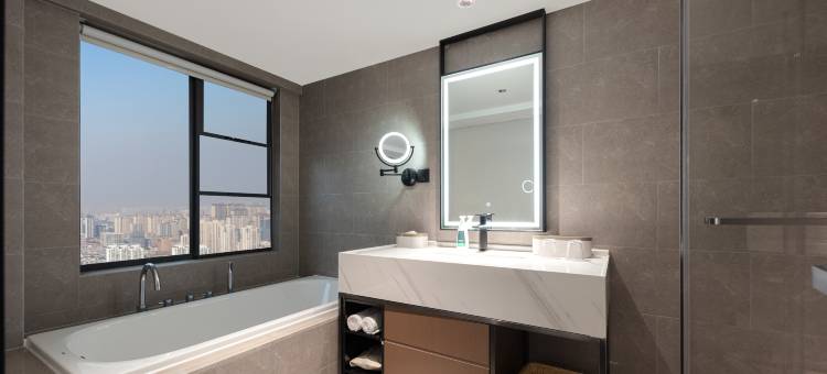 厦门会展中心航空古地石广场亚朵X酒店图片