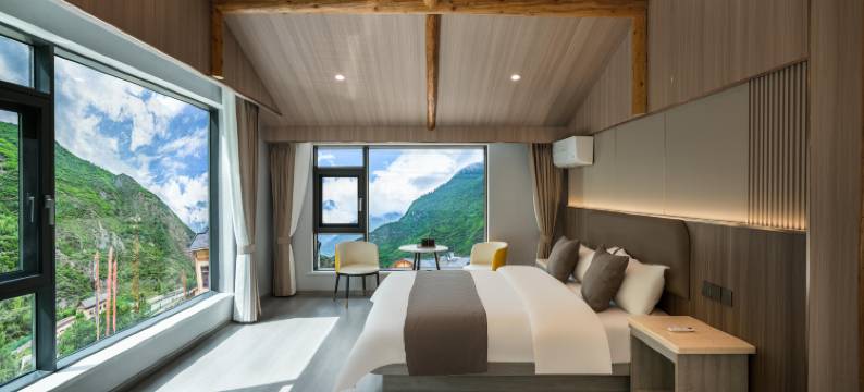 九寨沟本波圣天酒店图片