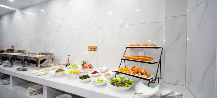 铂漫瑞斯酒店(威海高铁站韩乐坊店)图片