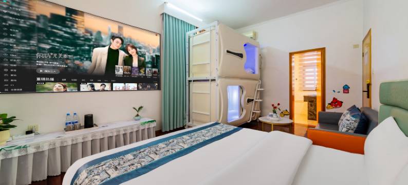 泉州树鹰太空舱客栈图片