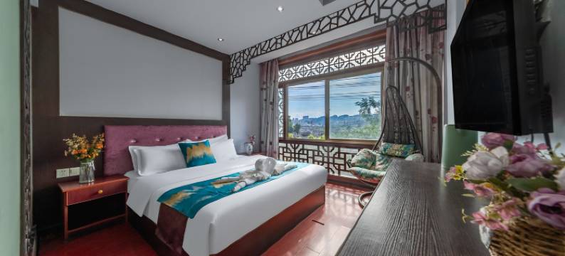 凤凰边城山水观景客栈图片