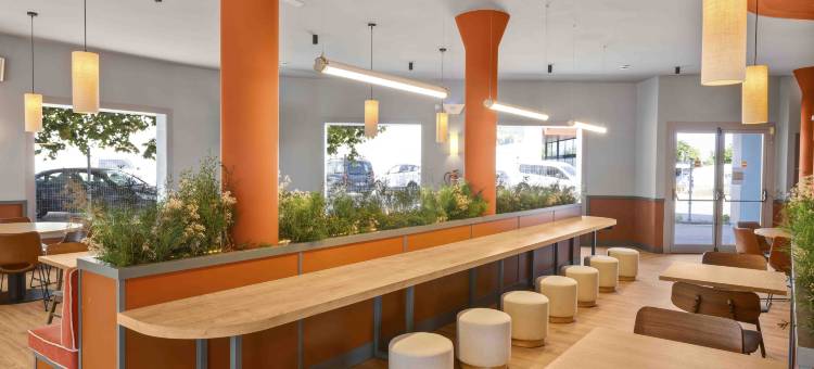 费格拉斯民宿酒店(B&B Hotel Figueres)图片