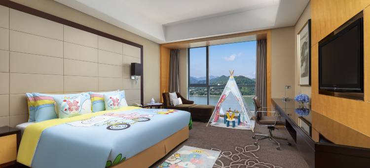 宜昌富力皇冠假日酒店(三峡游客中心伍家岗万达广场店)图片