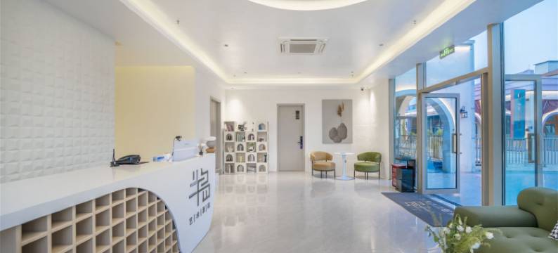 半岛艺术酒店(银滩北海国际客运港店)图片