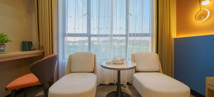 拾光漫步潮宿(汕头濠江店)图片