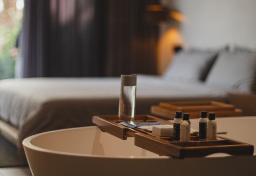 Deshe Life Guesthouse Hotel Overview