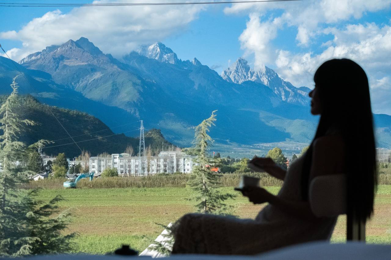 安束·Ans丨日照金山·与你共赴山海之约·雪山观景度假庭院图片
