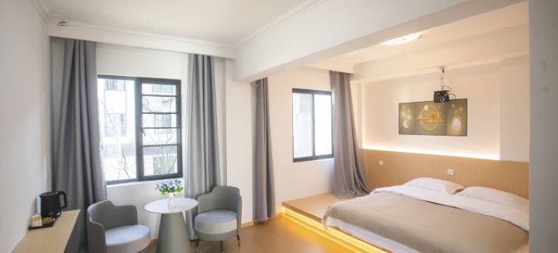 大理自由自在民宿(理想邦店)图片